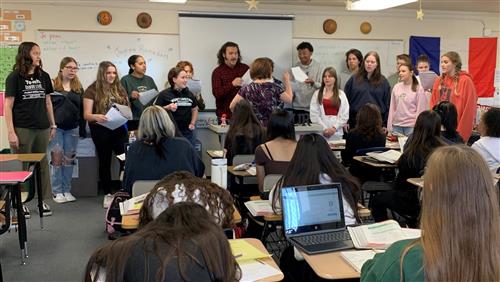 Choir Perfoms for French II class